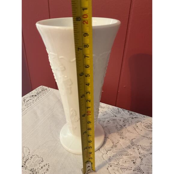 Mid Century Milk Glass Vase Embossed Grapes - Picture 7 of 9